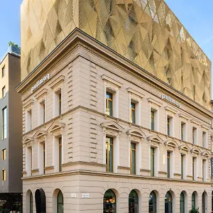 hard-rock-hotel-budapest.inbudapesthotels.com/